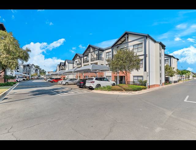 2 BEDROOM APARTMENT FOR SALE IN RANDPARK RIDGE